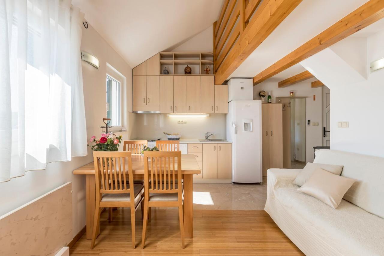 Seoca Villa Loza - Resort Moja Stina מראה חיצוני תמונה